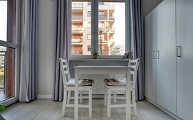 Airport Residence Green